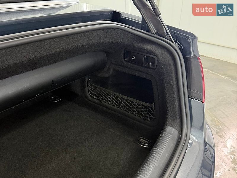 Кабриолет Audi A5 2010 в Лановцах