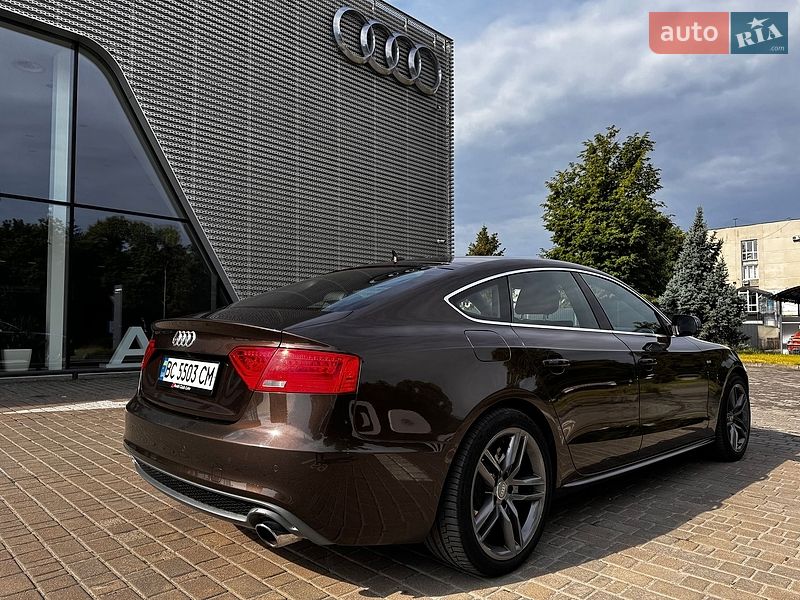 Купе Audi A5 2012 в Львове