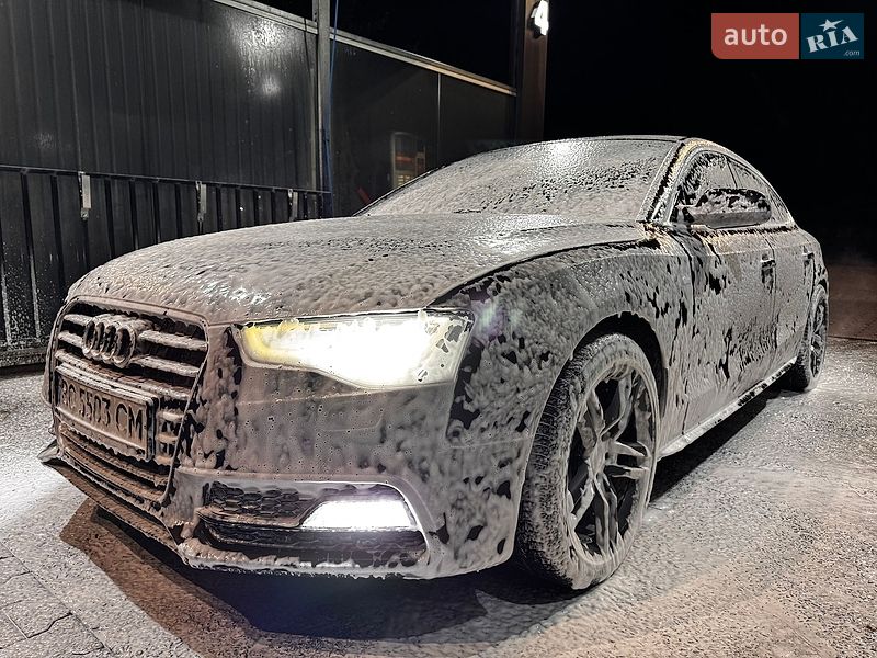 Купе Audi A5 2012 в Львове