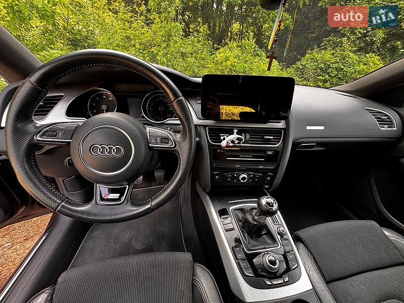 Купе Audi A5 2012 в Львове