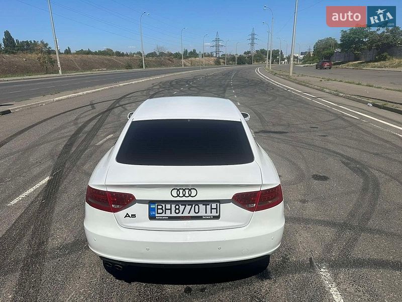 Купе Audi A5 2011 в Одессе