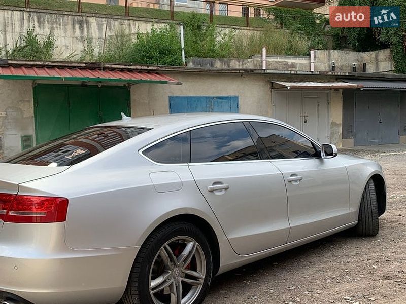 Купе Audi A5 2010 в Тернополі