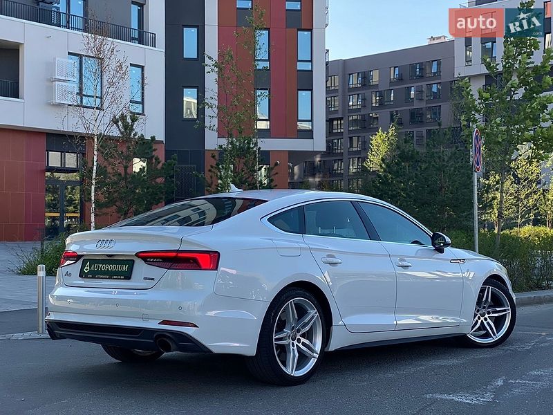Купе Audi A5 2019 в Києві