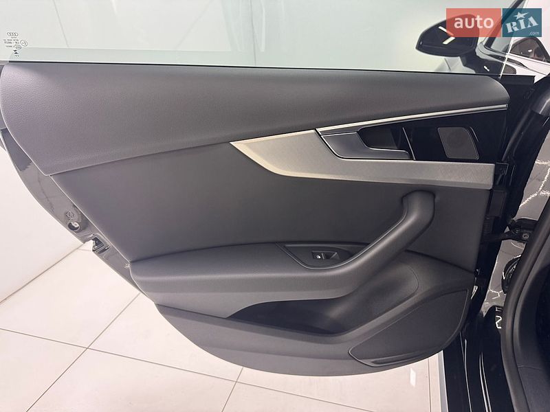Лифтбек Audi A5 2024 в Одессе