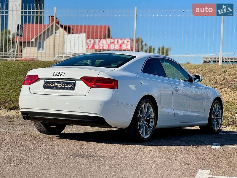 Купе Audi A5 2013 в Киеве
