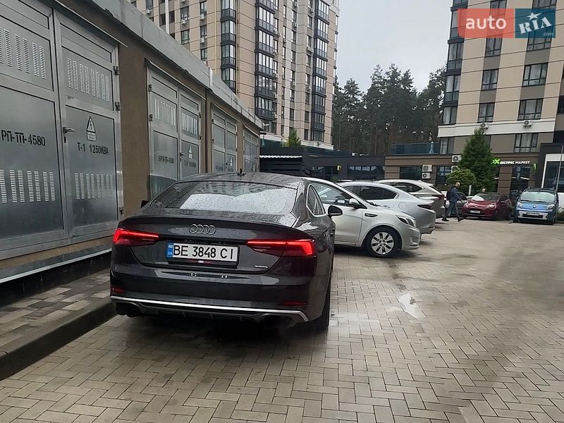 Купе Audi A5 2018 в Ірпені