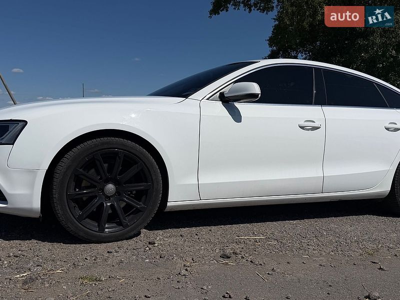 Купе Audi A5 2014 в Казатине