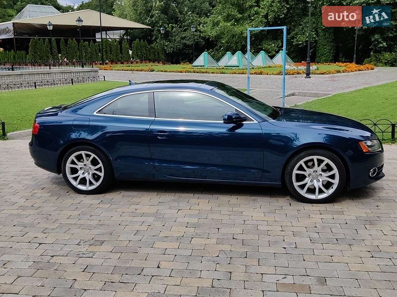 Купе Audi A5 2010 в Киеве