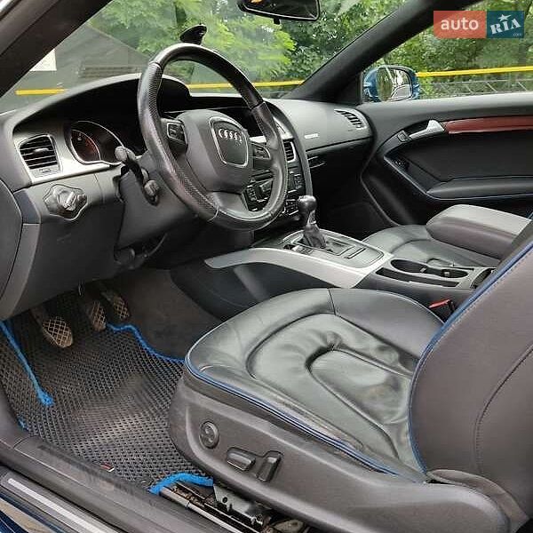 Купе Audi A5 2010 в Киеве