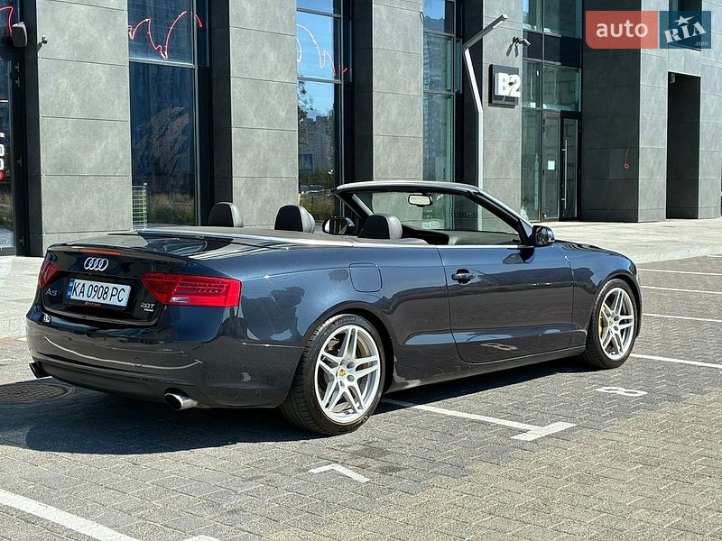 Кабріолет Audi A5 2013 в Києві
