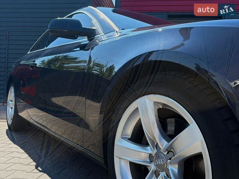 Купе Audi A5 2013 в Києві
