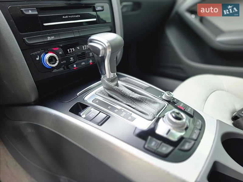 Купе Audi A5 2012 в Львове