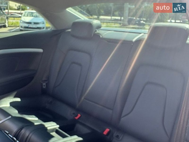 Купе Audi A5 2015 в Києві фото 17 Купе Audi A5 2015 в Києві