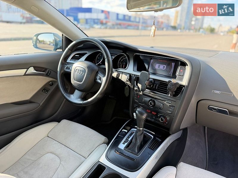 Купе Audi A5 2009 в Києві