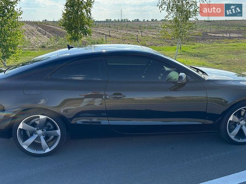 Купе Audi A5 2014 в Дніпрі