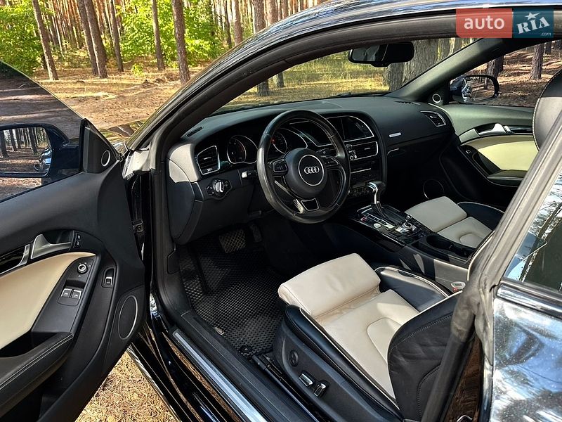 Купе Audi A5 2013 в Ірпені