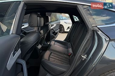 Купе Audi A5 2018 в Киеве