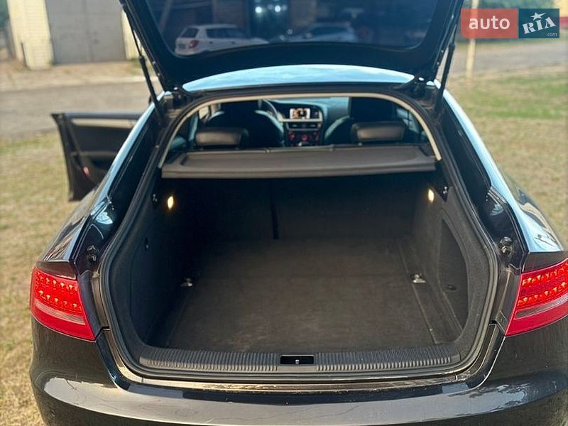 Купе Audi A5 2010 в Черкассах