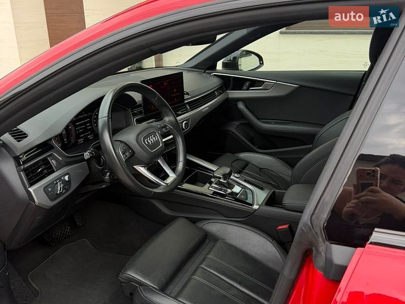 Купе Audi A5 2023 в Львове