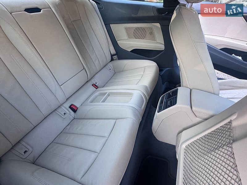 Купе Audi A5 2016 в Києві
