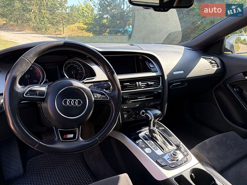 Купе Audi A5 2012 в Киеве
