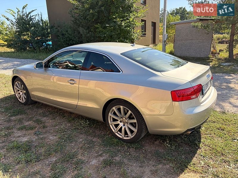 Купе Audi A5 2012 в Киеве