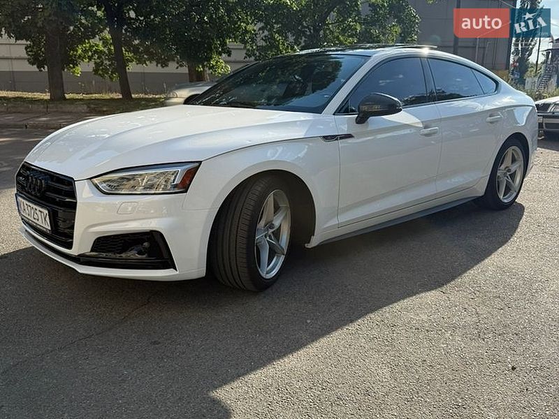 Лифтбек Audi A5 2019 в Киеве фото 29 Лифтбек Audi A5 2019 в Киеве