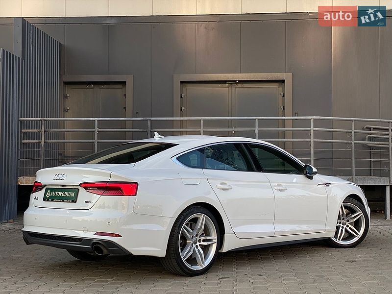 Купе Audi A5 2019 в Киеве