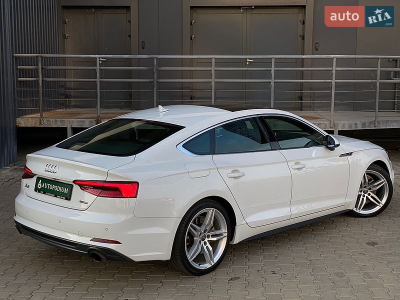 Купе Audi A5 2019 в Киеве