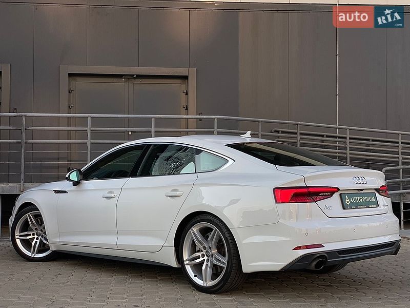 Купе Audi A5 2019 в Киеве