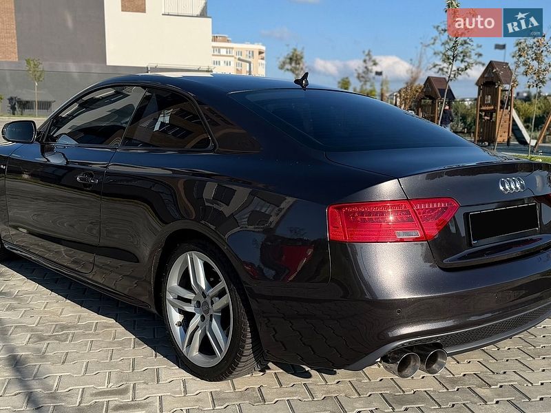 Купе Audi A5 2014 в Києві фото 11 Купе Audi A5 2014 в Києві