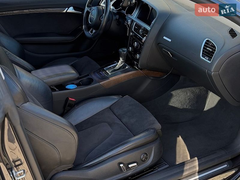 Купе Audi A5 2014 в Києві фото 30 Купе Audi A5 2014 в Києві