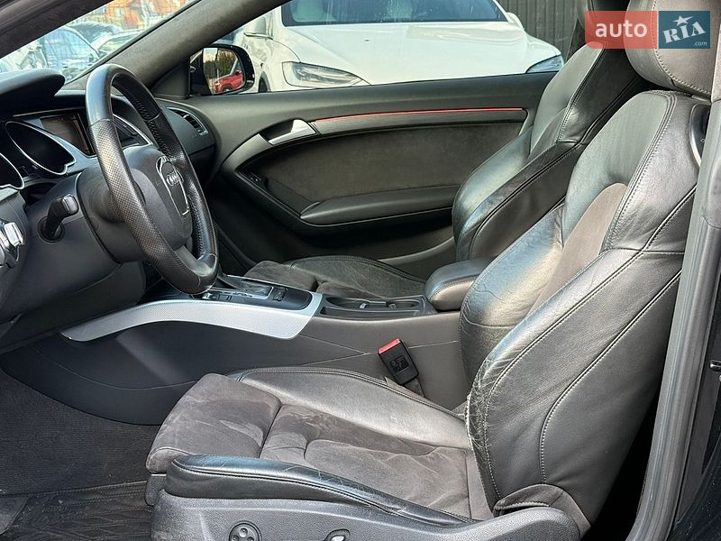 Купе Audi A5 2010 в Киеве