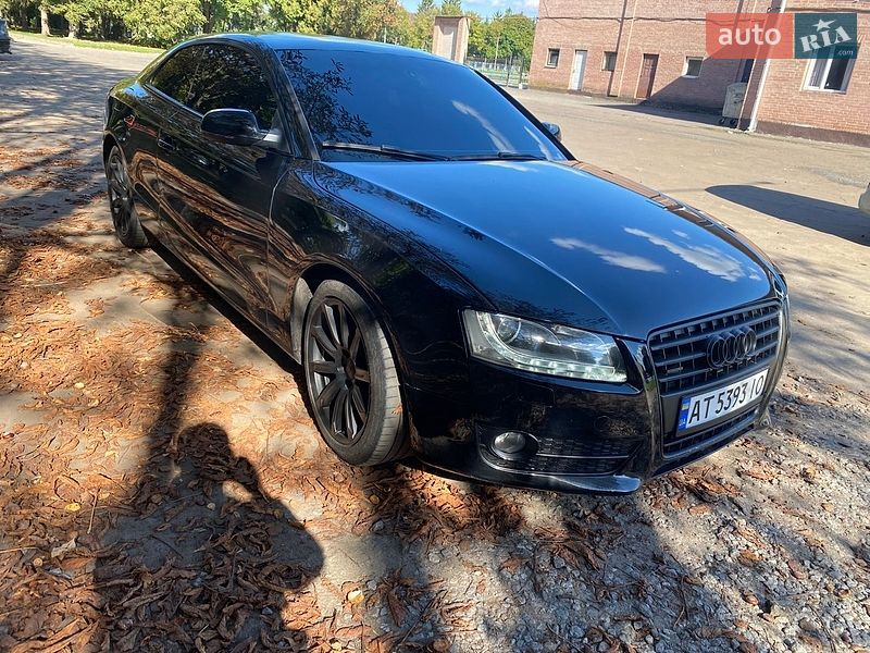 Купе Audi A5 2011 в Дубно