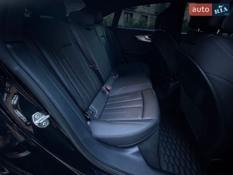Лифтбек Audi A5 2024 в Ивано-Франковске