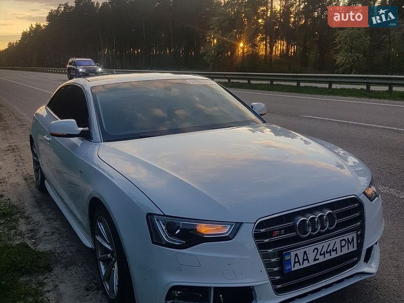 Купе Audi A5 2015 в Киеве
