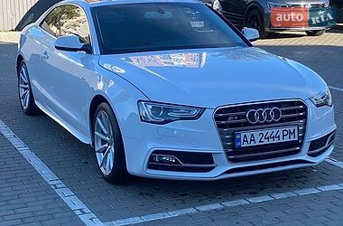 Купе Audi A5 2015 в Киеве
