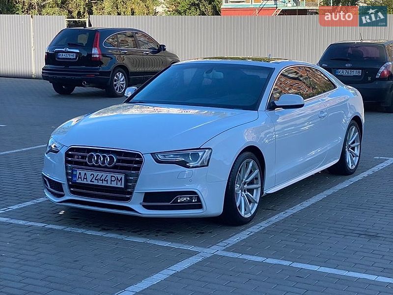 Купе Audi A5 2015 в Киеве