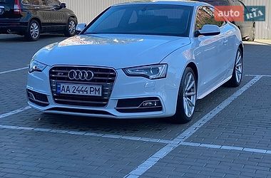 Купе Audi A5 2015 в Киеве