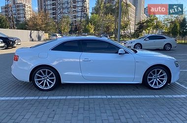 Купе Audi A5 2015 в Киеве