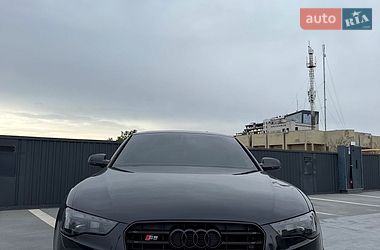 Купе Audi A5 2015 в Києві