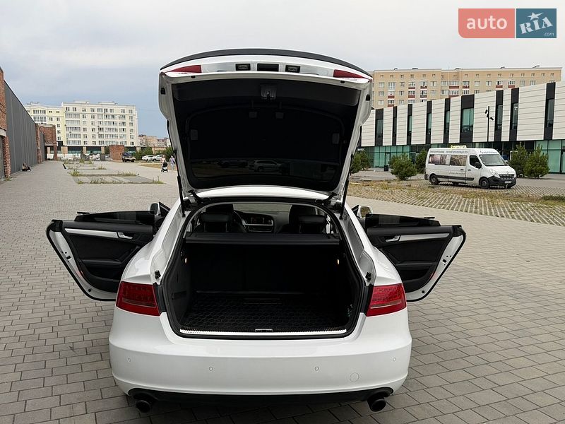 Купе Audi A5 2010 в Хмельницком