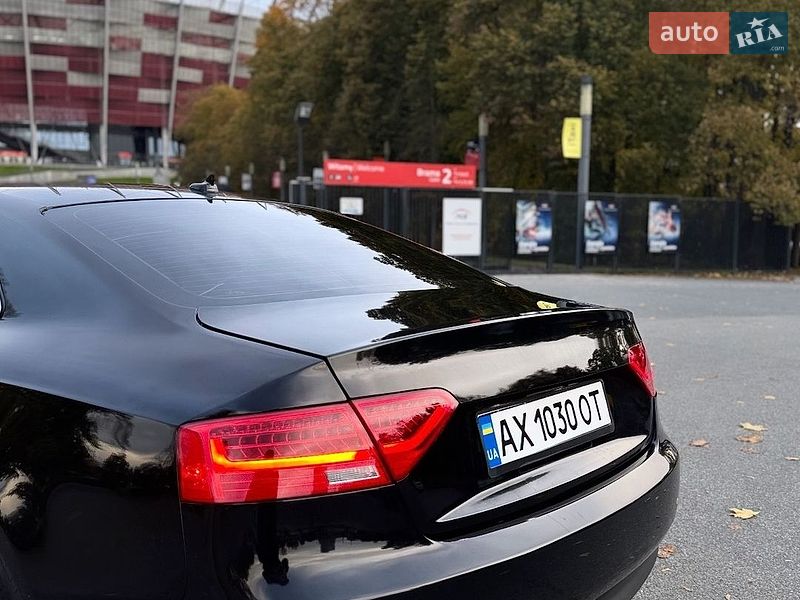 Купе Audi A5 2013 в Львові