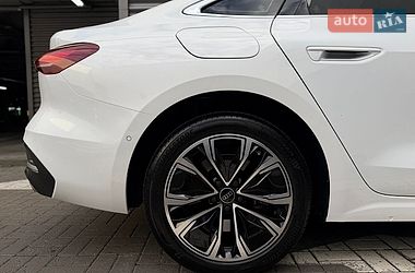 Лифтбек Audi A5 2025 в Киеве