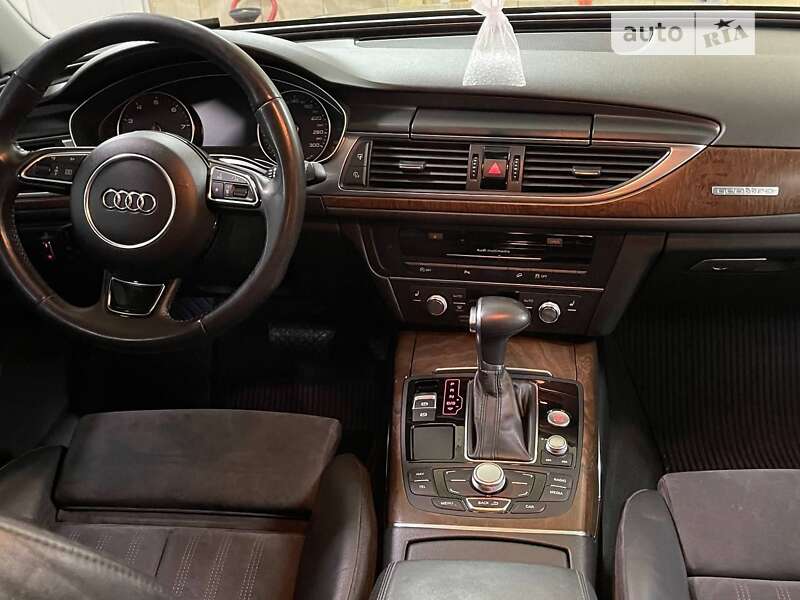 Универсал Audi A6 Allroad 2014 в Киеве