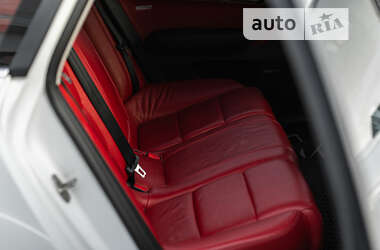 Универсал Audi A6 Allroad 2010 в 