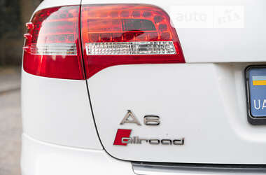 Универсал Audi A6 Allroad 2010 в 
