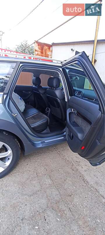 Универсал Audi A6 Allroad 2011 в Первомайске