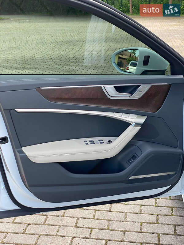 Универсал Audi A6 Allroad 2020 в Львове