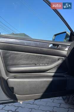Универсал Audi A6 Allroad 2000 в 